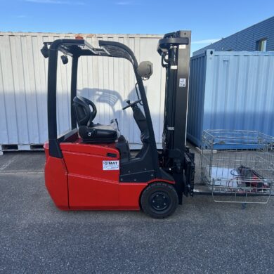Chariot élévateur 3 roues électrique 1500 kg CESAB